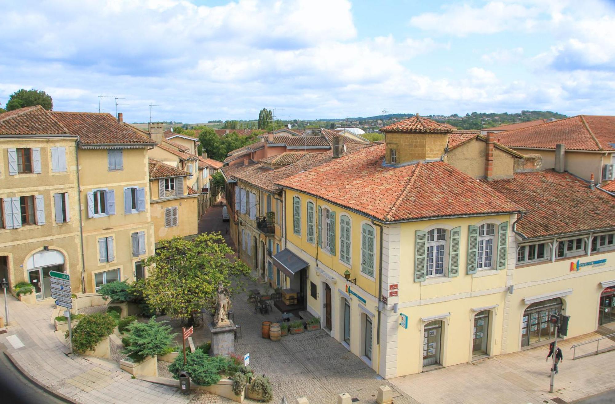 Villaret - Tres Spacieux En Coeur De Ville ออช ภายนอก รูปภาพ